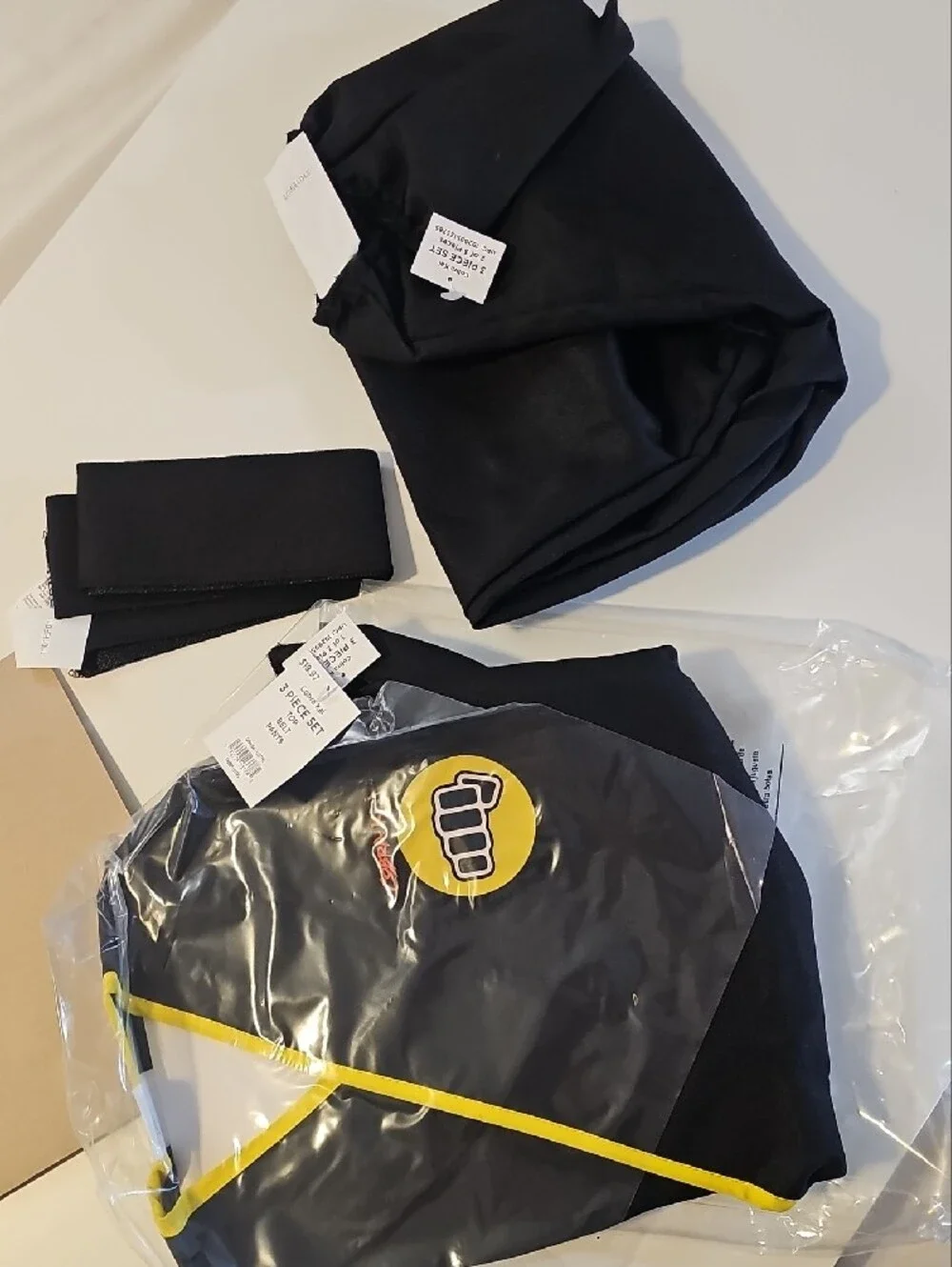 Cobra Kai Kids Small Costume in Black with Yellow Trim - Picture 4 of 4
